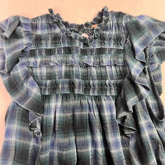 Free People Top Womens Medium Blue Not Your Average Girl Navy Ruffle Shoulder - Picture 10 of 11